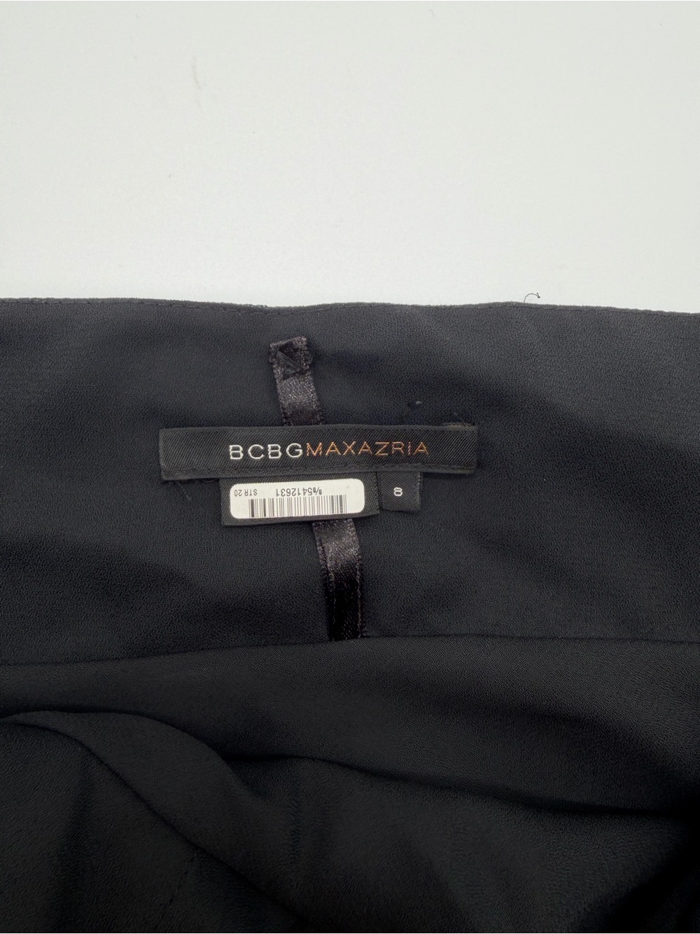 BCBGMaxAzria Black Sequin Halter Backless Cocktail Dress sz 8 - Picture 7 of 8